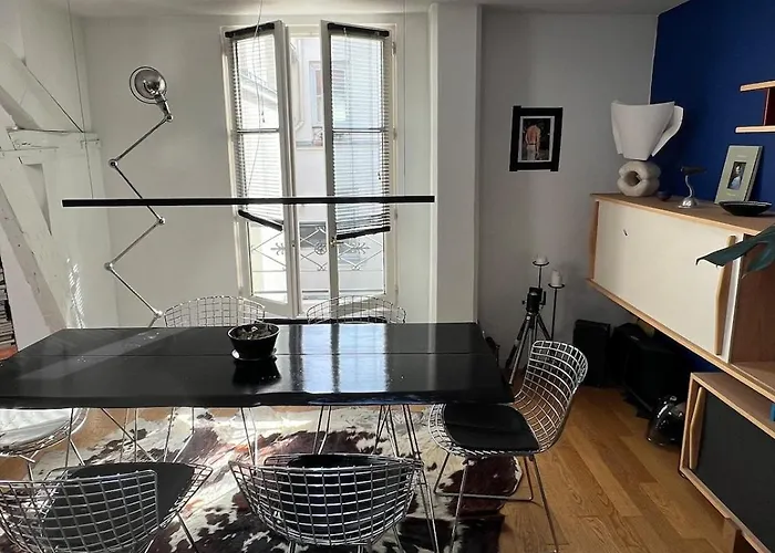 아파트 Petit Loft Au Coeur Du Marais *
